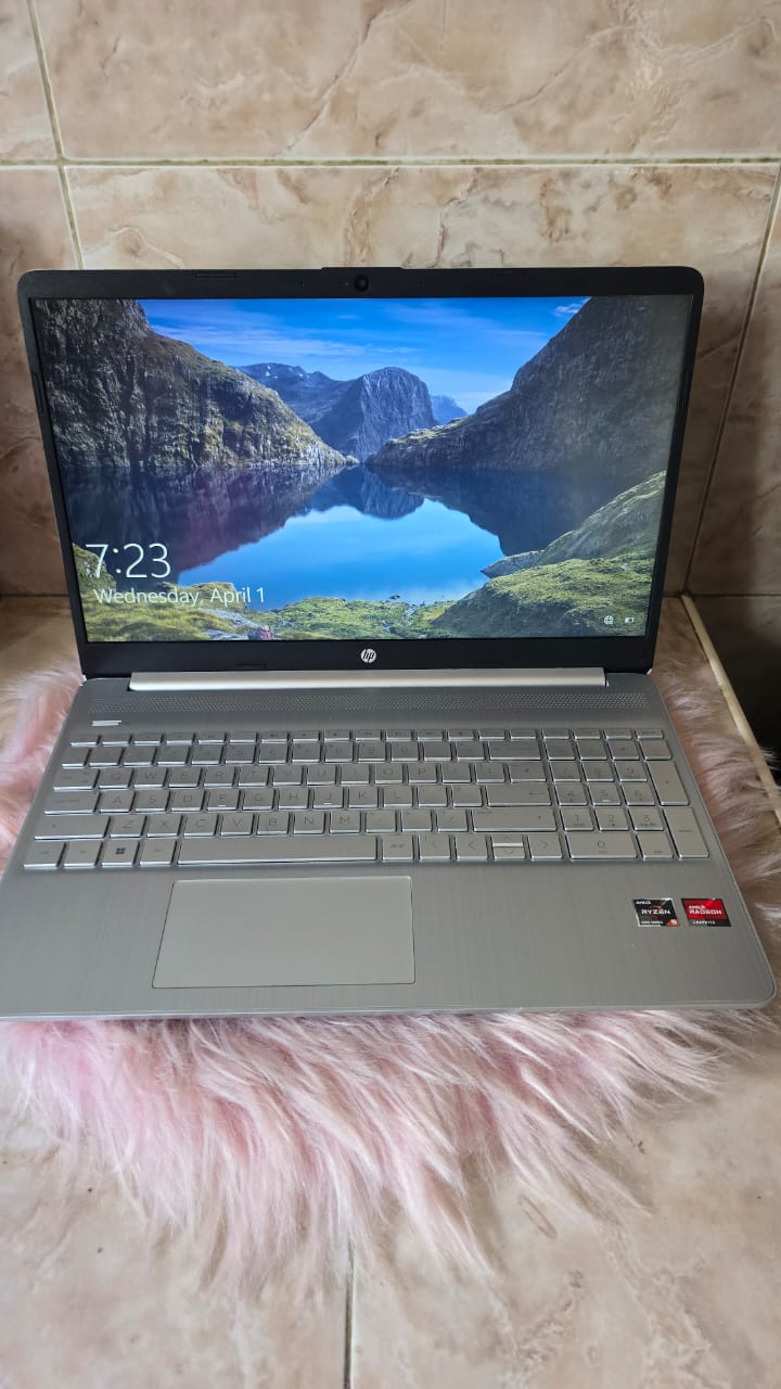 Laptop
